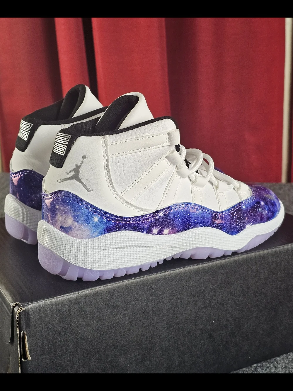 Kids 1Y White Purple Jordan 11 Galaxy Print High-Top Sneakers